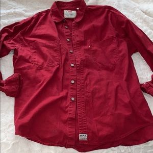 Levi’s shirt